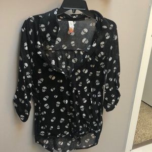 Skull blouse